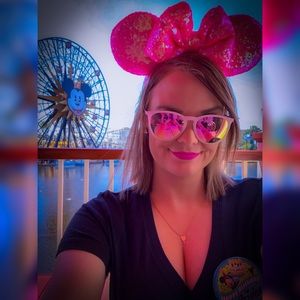 Meet your Posher, Andrea